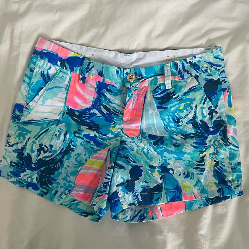 Lilly Pulitzer 5 inch Callahan shorts
